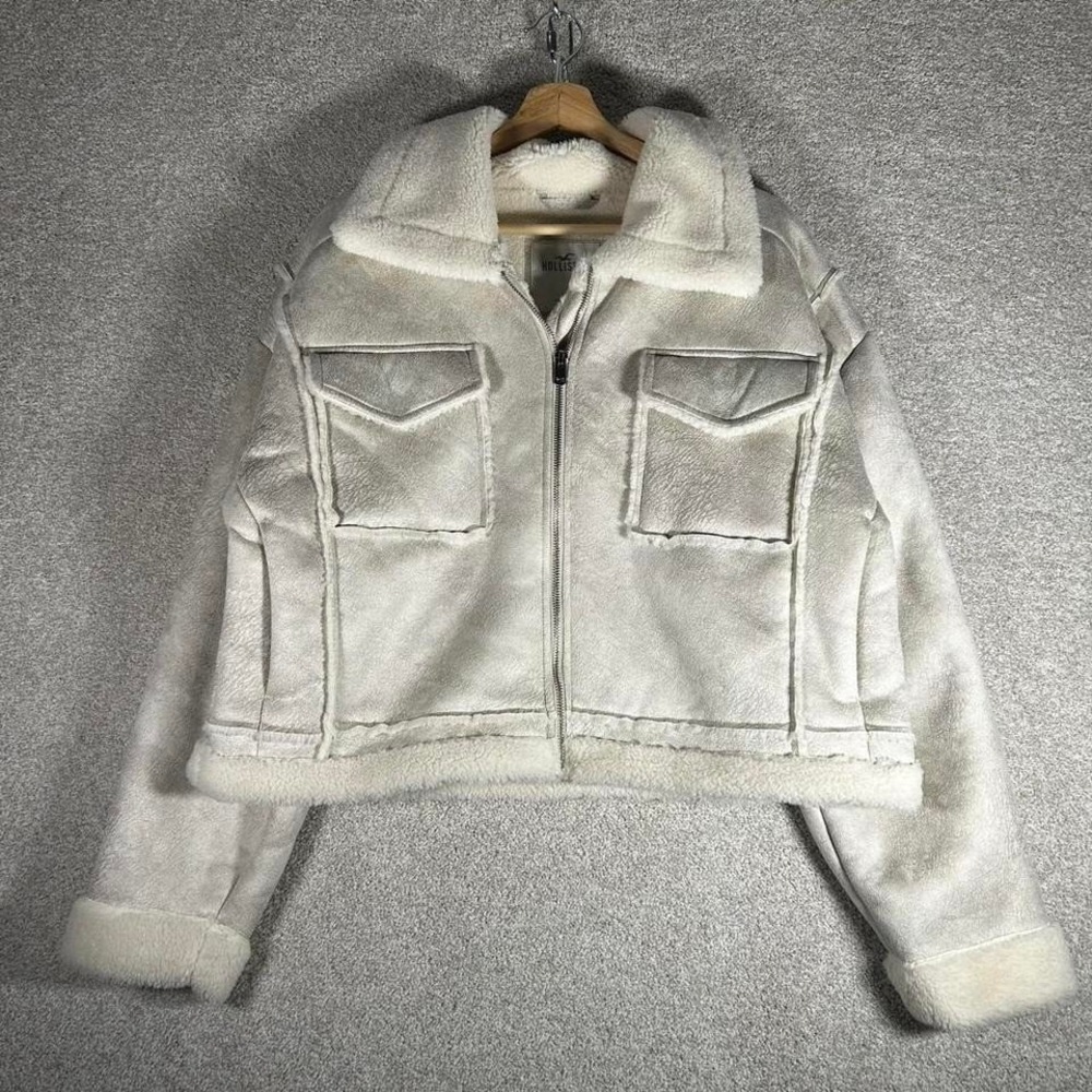Women's Hollister co crop faux suede shearling cream biker jacket Size XL